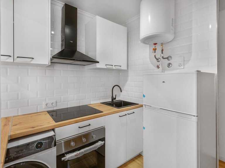 Apartment for Sale in Torrevieja, Alicante, 12