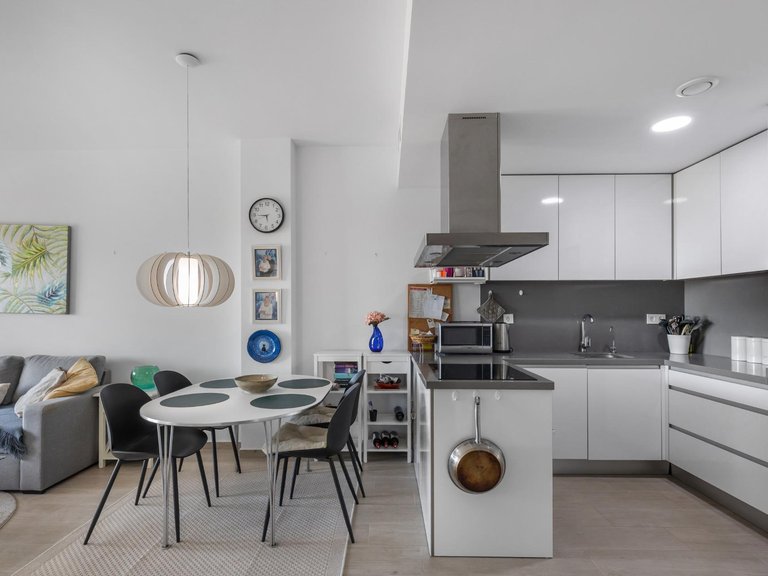 Apartment for Sale in Torrevieja, Alicante, 13