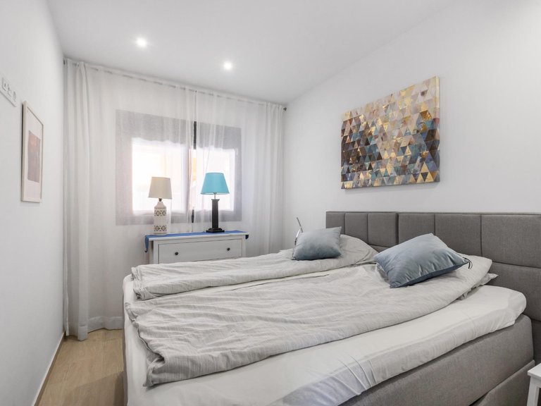 Apartment for Sale in Torrevieja, Alicante, 22