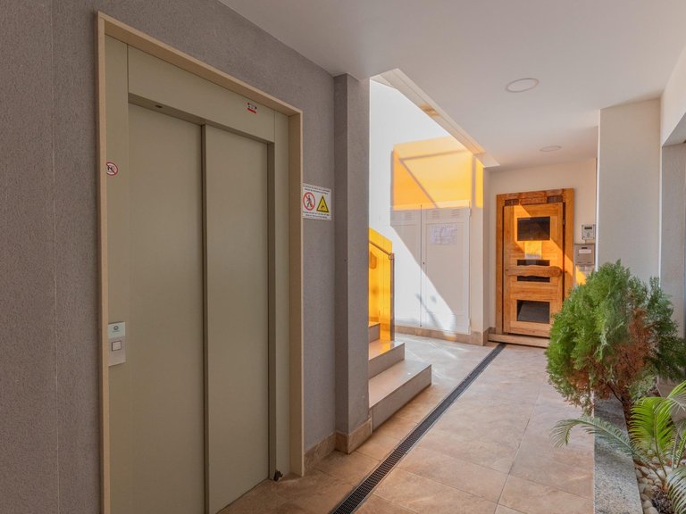 Apartment for Sale in Torrevieja, Alicante, 39