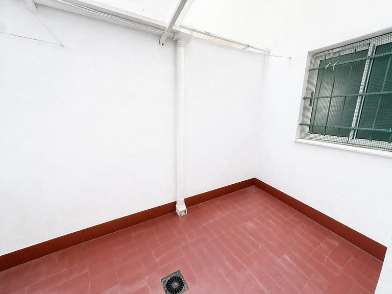 Apartment for Sale in Torrevieja, Alicante, 12
