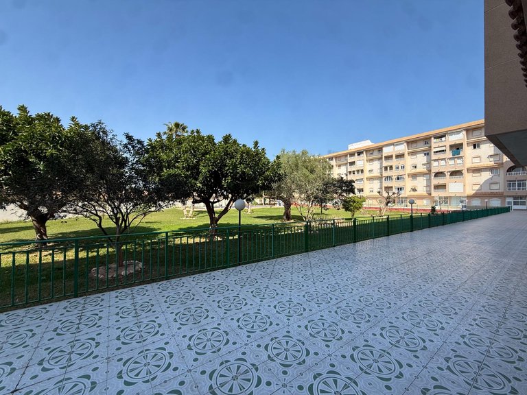 Apartment for Sale in Torrevieja, Alicante, 15