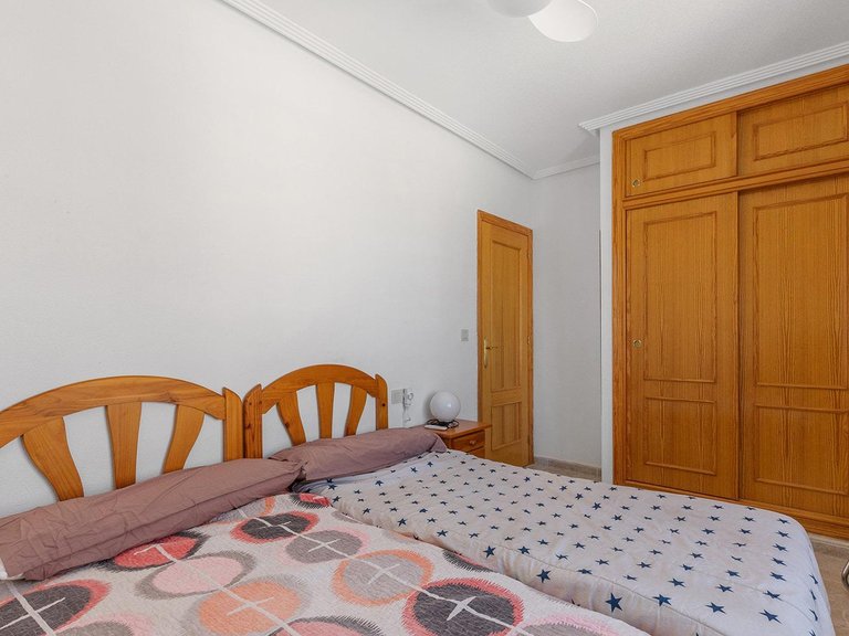 Apartment for Sale in Torrevieja, Alicante, 13