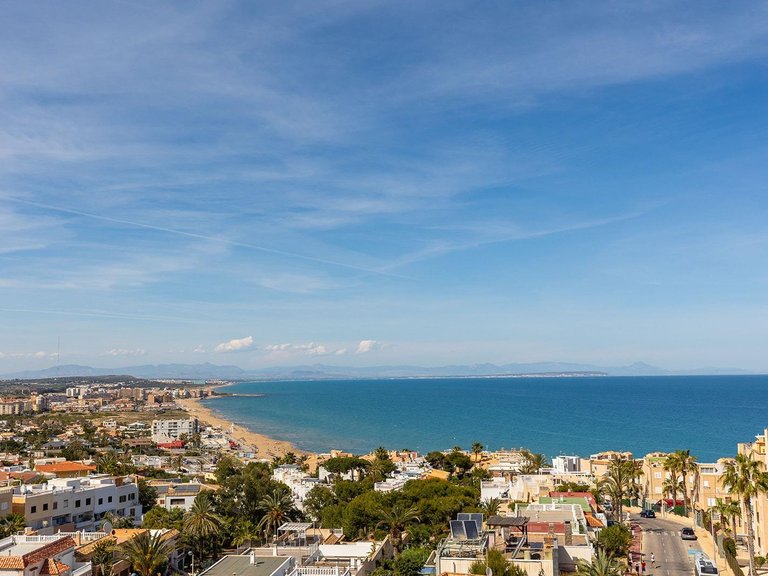 Apartment for Sale in Torrevieja, Alicante, 20