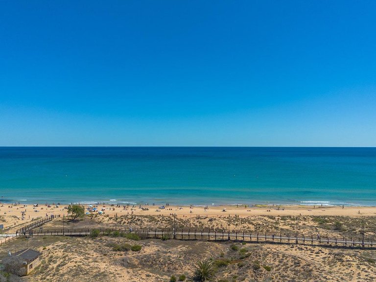 Apartment for Sale in Torrevieja, Alicante, 36