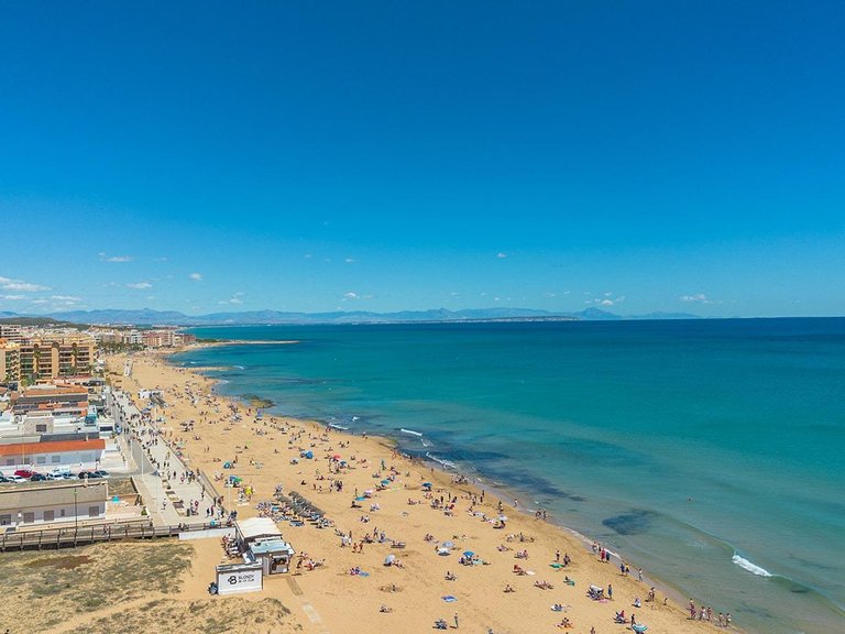 Apartment for Sale in Torrevieja, Alicante, 38
