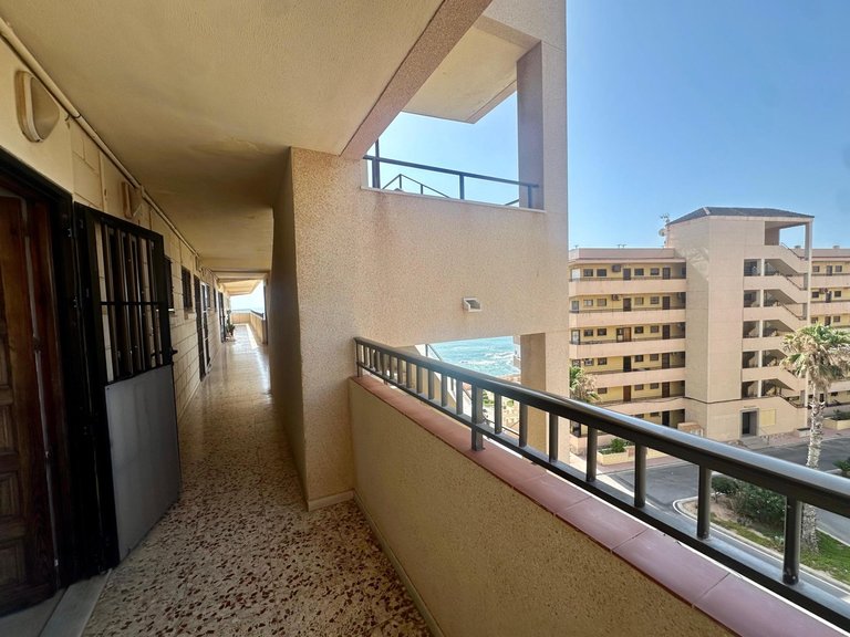Apartment for Sale in Torrevieja, Alicante, 14