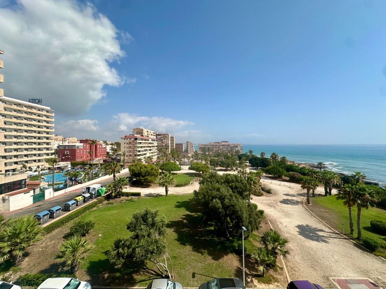 Apartment for Sale in Torrevieja, Alicante, 15