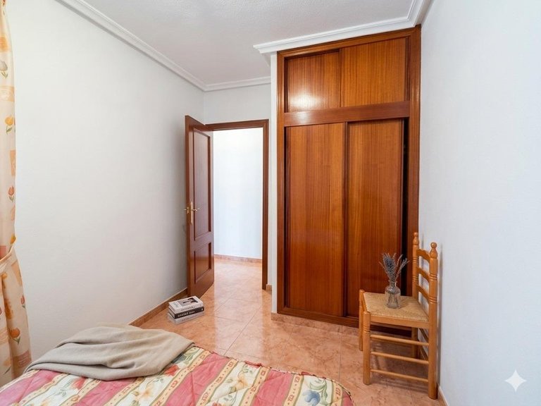 Apartment for Sale in Torrevieja, Alicante, 12