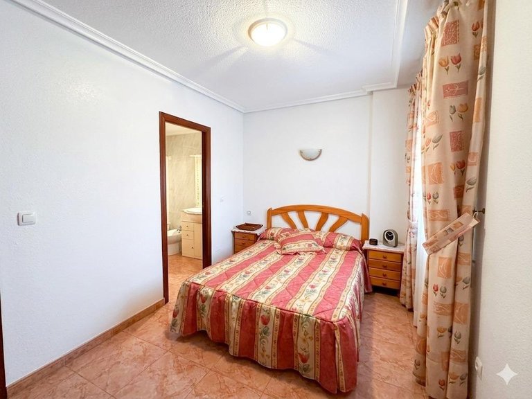 Apartment for Sale in Torrevieja, Alicante, 5