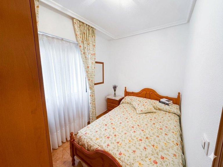 Apartment for Sale in Torrevieja, Alicante, 6