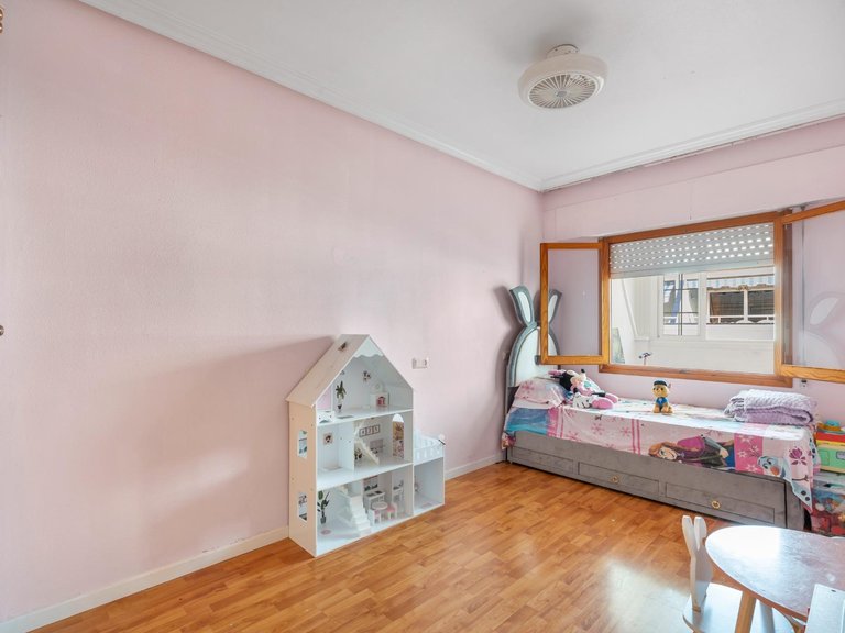 Penthouse for Sale in Torrevieja, Alicante, 12