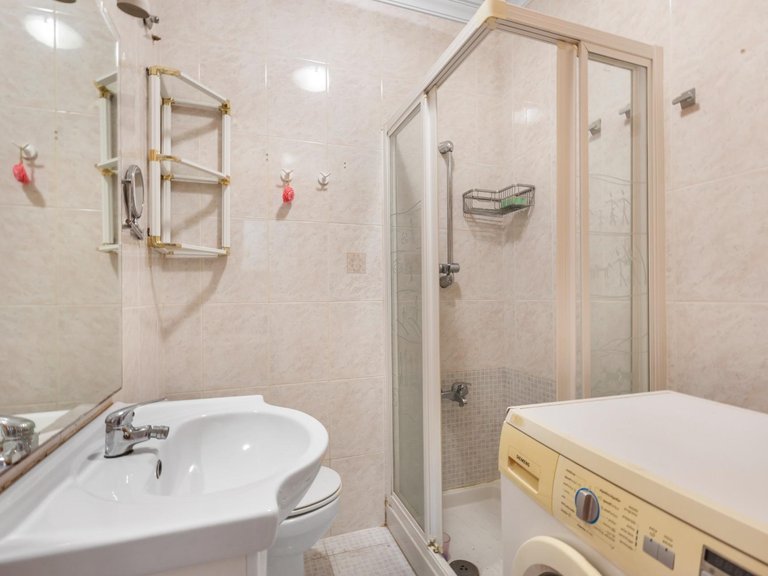 Penthouse for Sale in Torrevieja, Alicante, 18