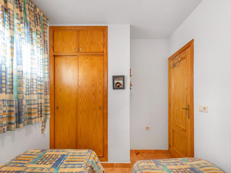 Apartment for Sale in Torrevieja, Alicante, 19