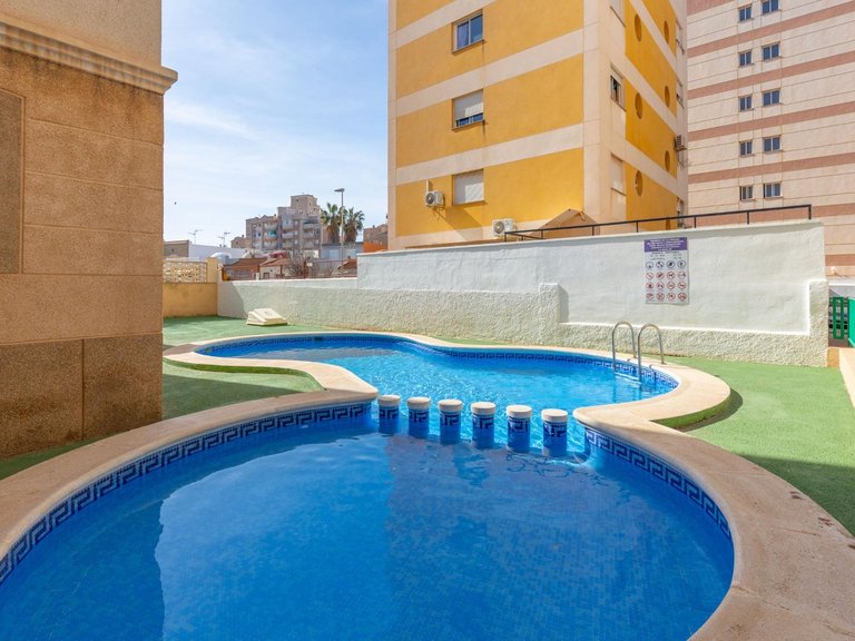 Apartment for Sale in Torrevieja, Alicante, 3
