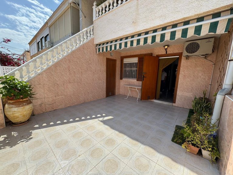 Villa for Sale in Torrevieja, Alicante, 1