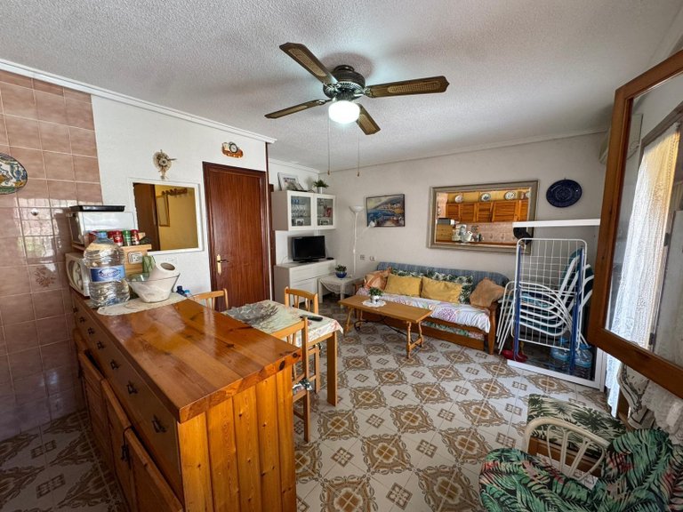 Villa for Sale in Torrevieja, Alicante, 12