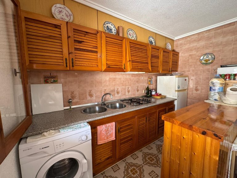 Villa for Sale in Torrevieja, Alicante, 13