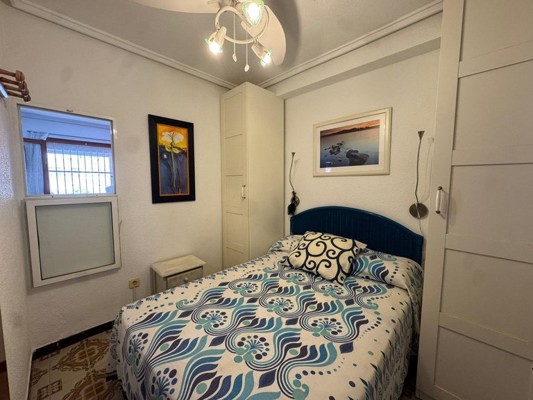 Villa for Sale in Torrevieja, Alicante, 14