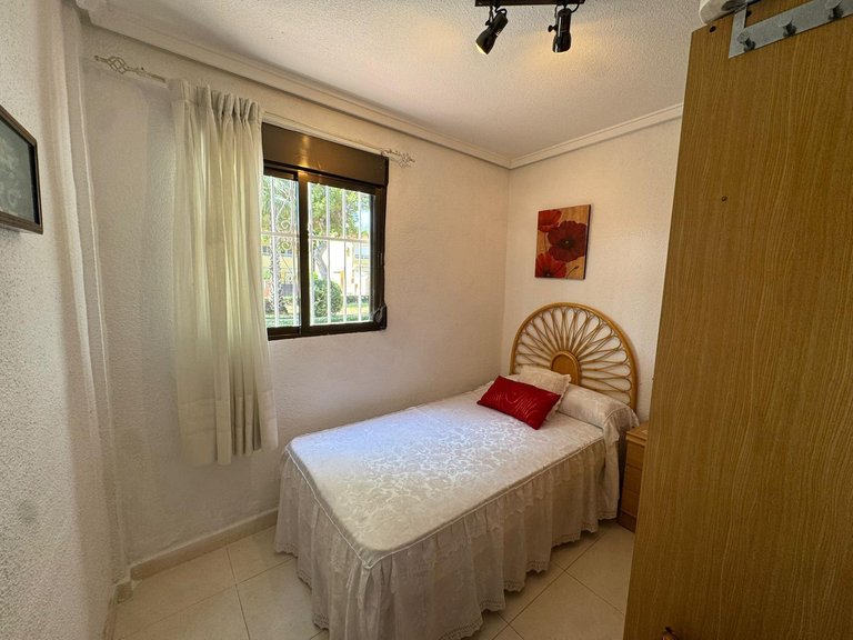 Villa for Sale in Torrevieja, Alicante, 15
