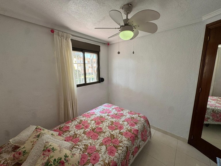 Villa for Sale in Torrevieja, Alicante, 20
