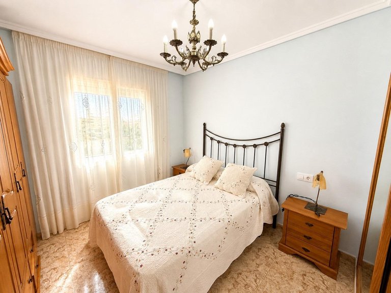 Apartment for Sale in Torrevieja, Alicante, 11