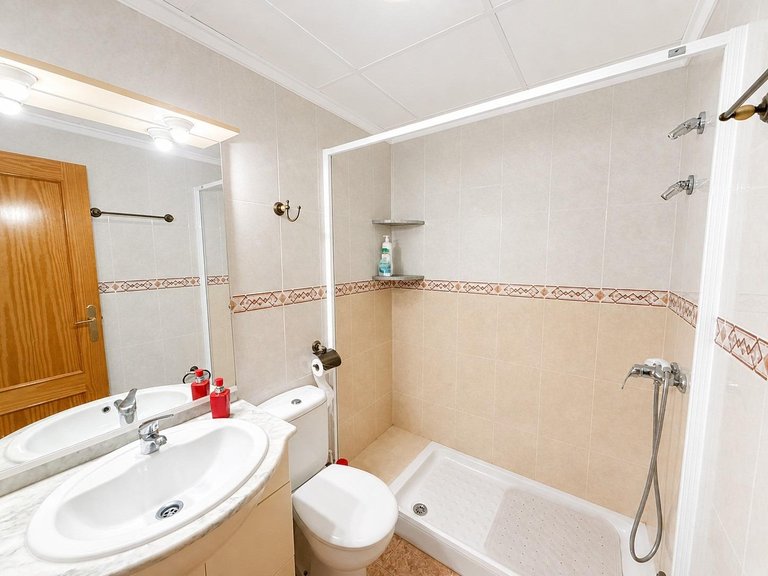 Apartment for Sale in Torrevieja, Alicante, 8