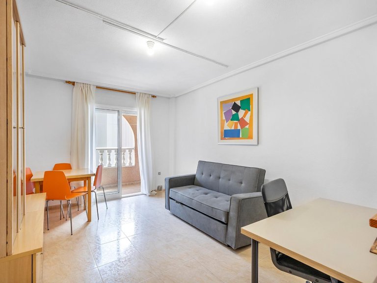 Apartment for Sale in Torrevieja, Alicante 2