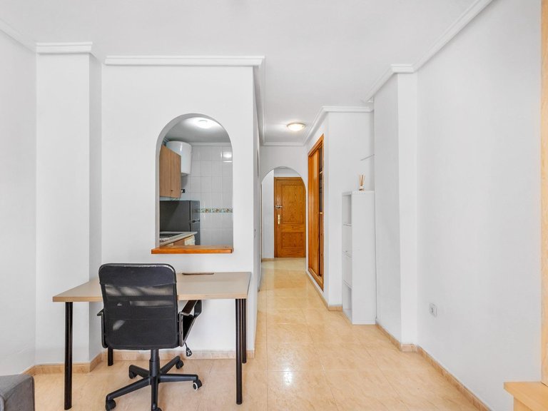 Apartment for Sale in Torrevieja, Alicante 8