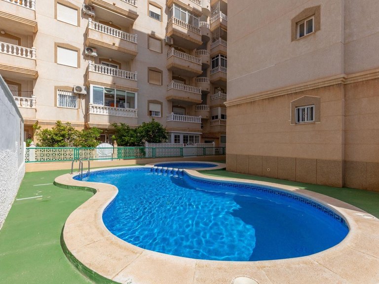 Apartment for Sale in Torrevieja, Alicante 10