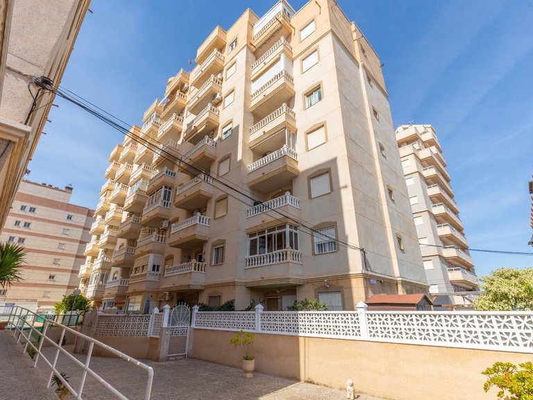 Apartment for Sale in Torrevieja, Alicante 13