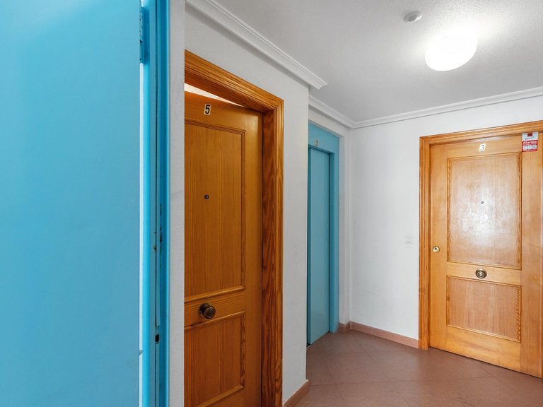 Apartment for Sale in Torrevieja, Alicante, 22
