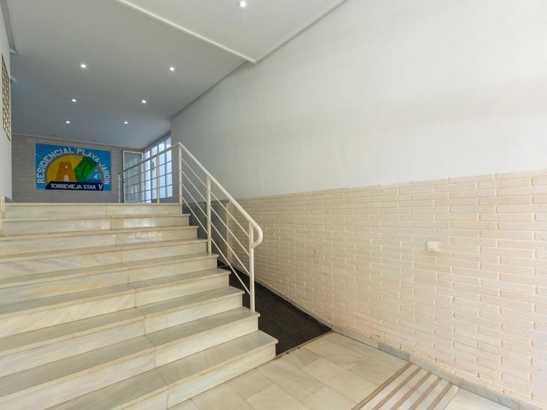 Apartment for Sale in Torrevieja, Alicante, 26