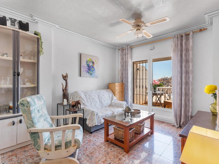 Villa for Sale in Guardamar Del Segura, Alicante, 12