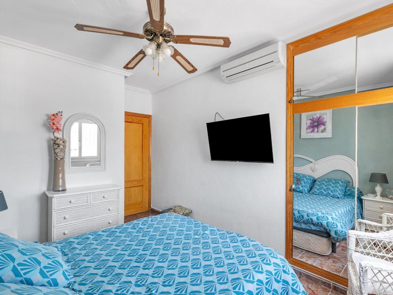 Villa for Sale in Guardamar Del Segura, Alicante, 20