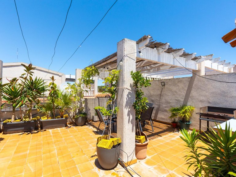 Villa for Sale in Guardamar Del Segura, Alicante, 3