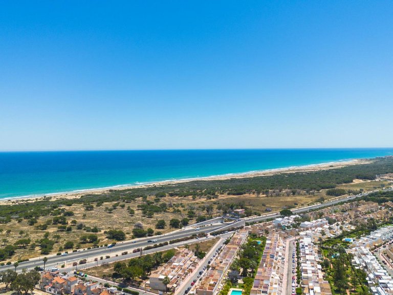 Villa for Sale in Guardamar Del Segura, Alicante, 38