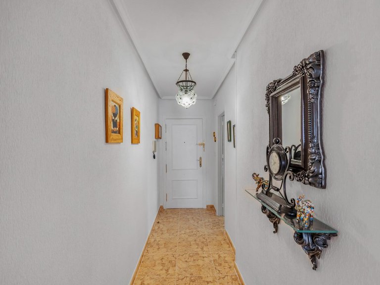 Apartment for Sale in Torrevieja, Alicante 20
