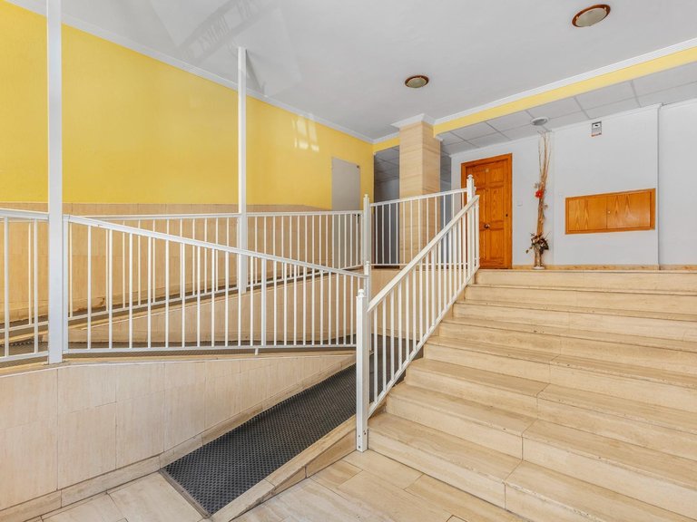 Apartment for Sale in Torrevieja, Alicante 25