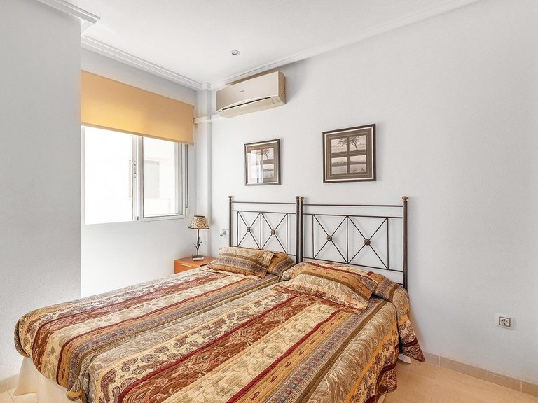 Penthouse for Sale in Torrevieja, Alicante 15