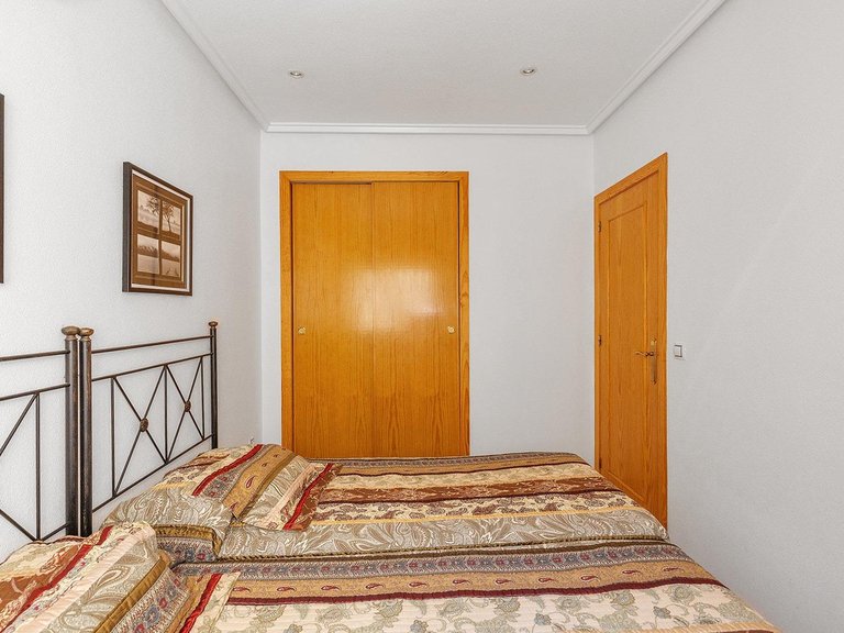 Penthouse for Sale in Torrevieja, Alicante 16