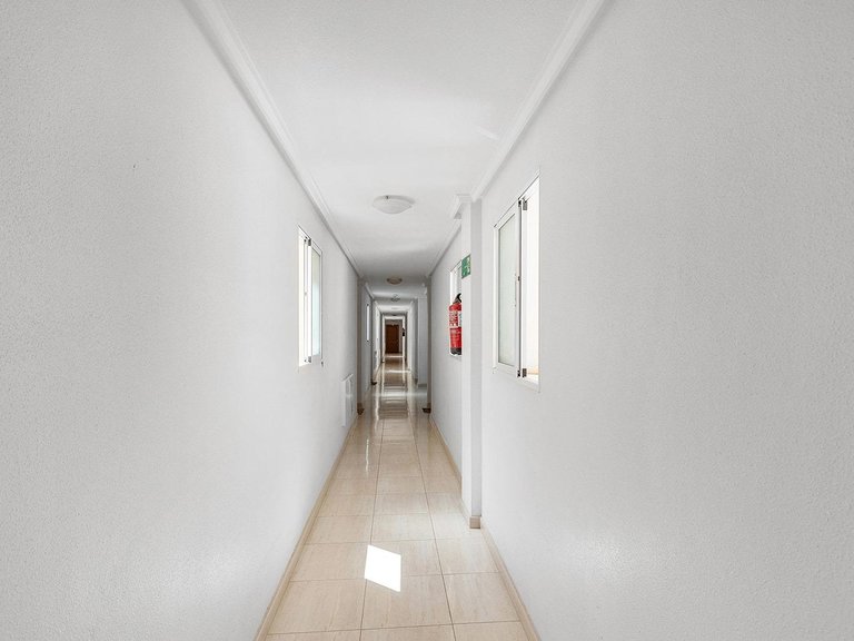 Penthouse for Sale in Torrevieja, Alicante 27