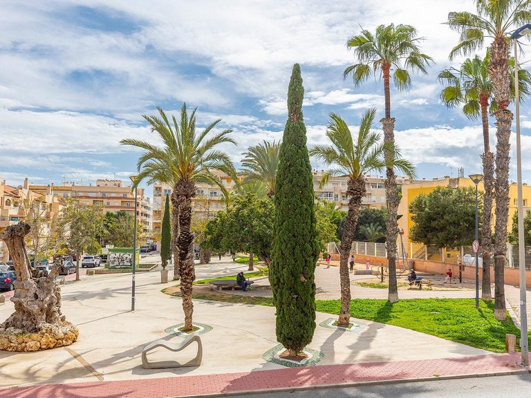 Penthouse for Sale in Torrevieja, Alicante 29