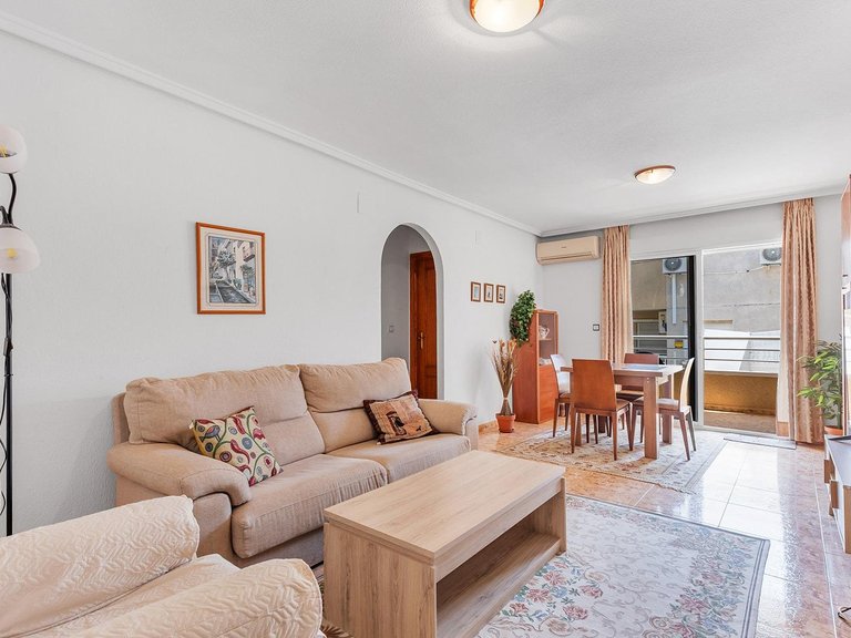 Penthouse for Sale in Torrevieja, Alicante 2