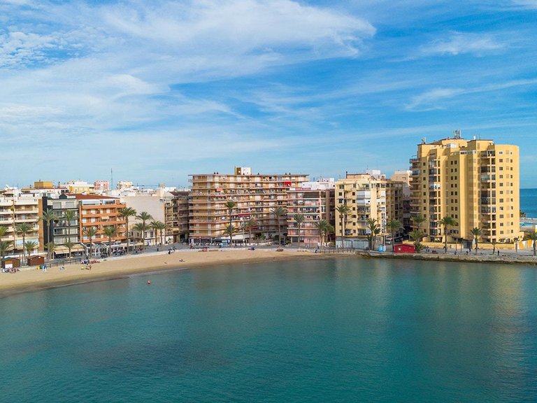 Penthouse for Sale in Torrevieja, Alicante 28