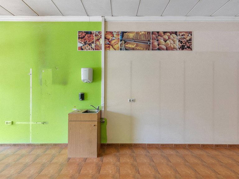 Commercial for Sale in Torrevieja, Alicante 12