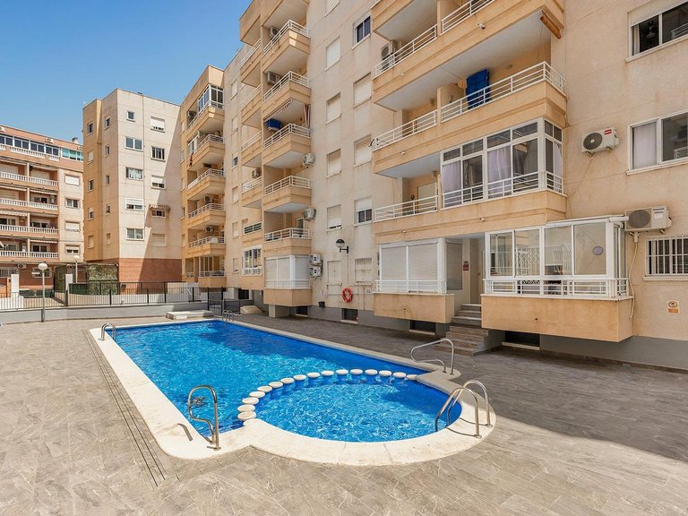 Penthouse for Sale in Torrevieja, Alicante 19