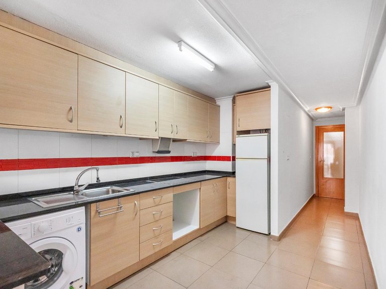 Apartment for Sale in Torrevieja, Alicante 11