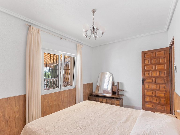 Villa for Sale in Rojales, Alicante 10