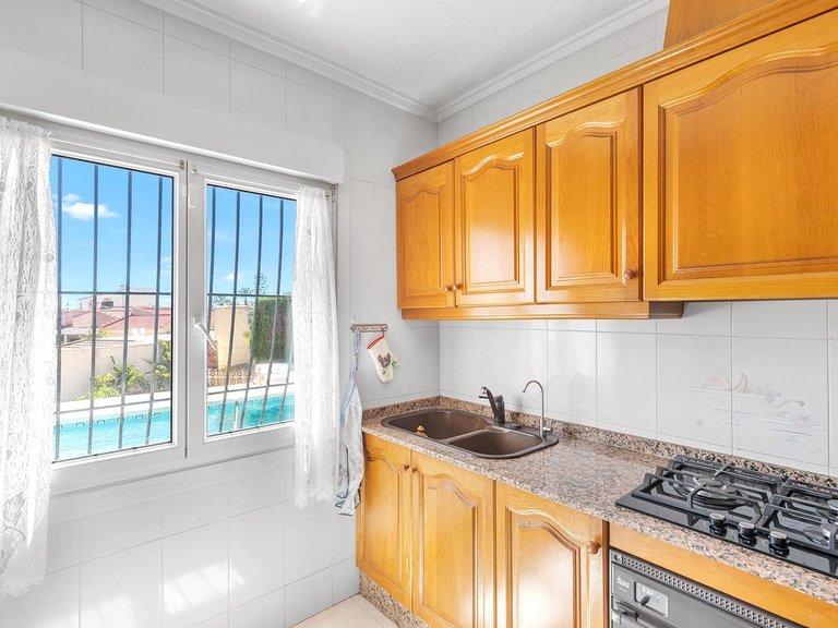 Villa for Sale in Rojales, Alicante 25